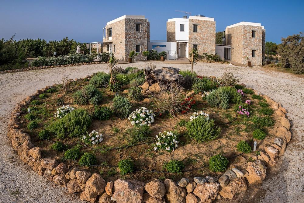 Cedar Bay Beachside Villas باليوخورا المظهر الخارجي الصورة
