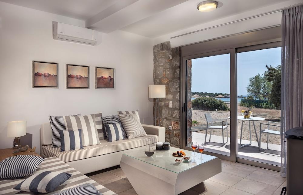 Cedar Bay Beachside Villas باليوخورا المظهر الخارجي الصورة