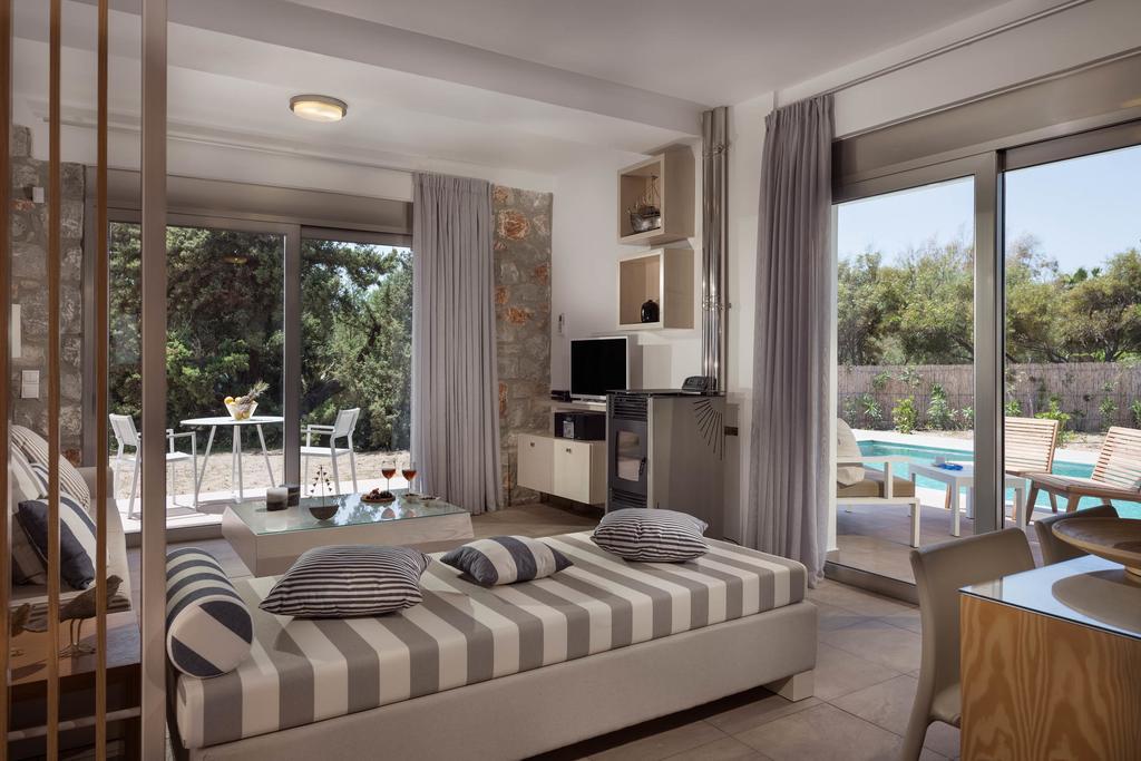 Cedar Bay Beachside Villas باليوخورا المظهر الخارجي الصورة