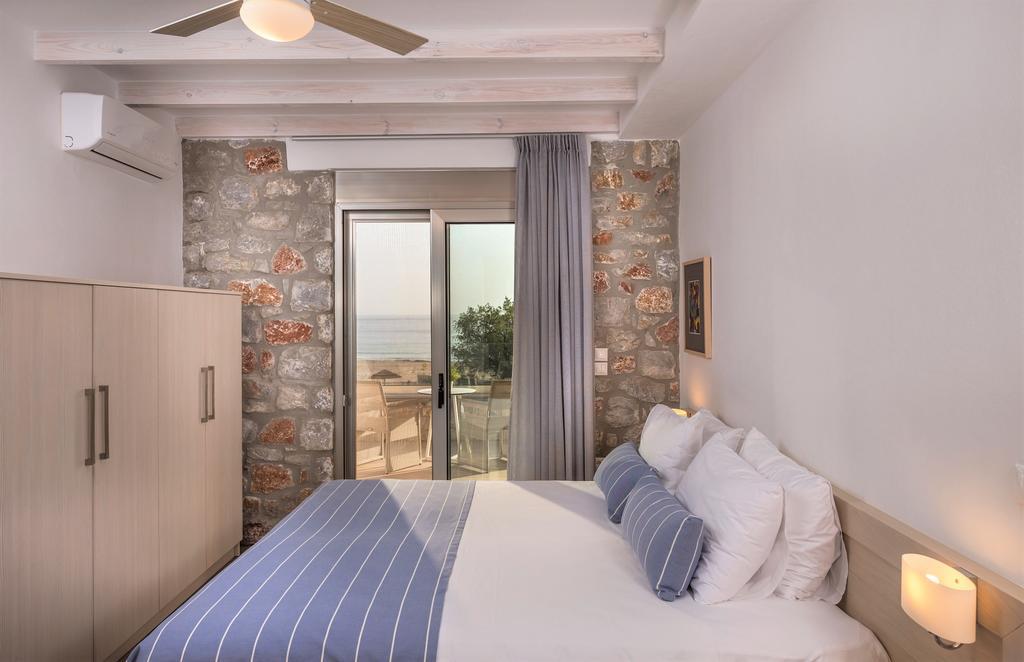 Cedar Bay Beachside Villas باليوخورا المظهر الخارجي الصورة