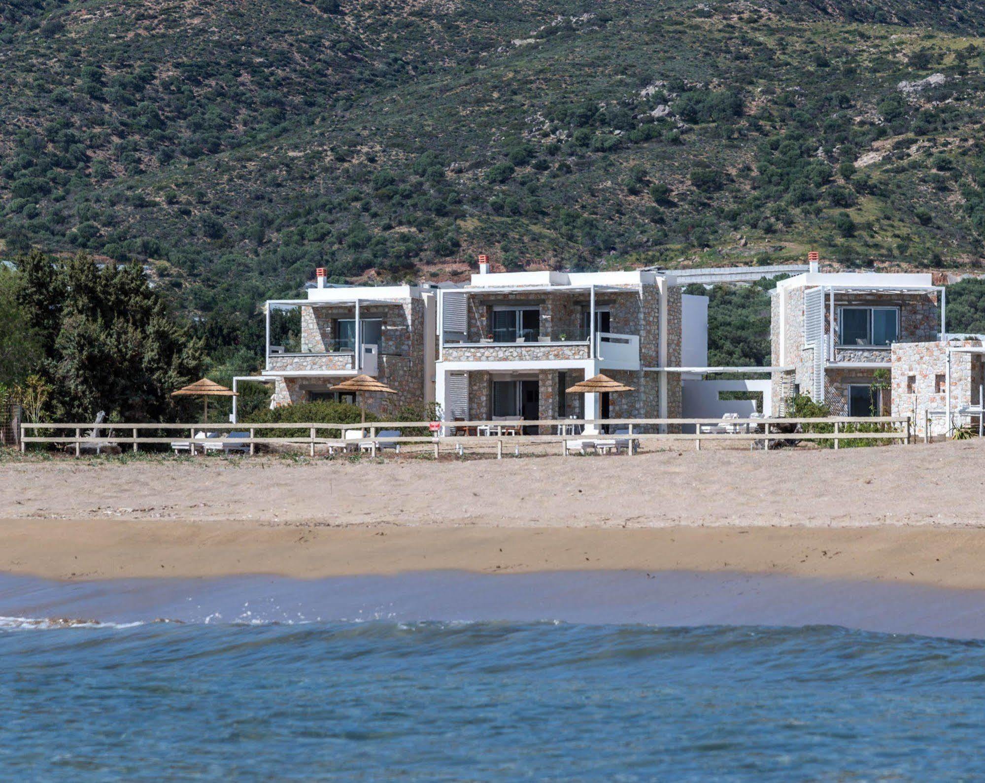 Cedar Bay Beachside Villas باليوخورا المظهر الخارجي الصورة